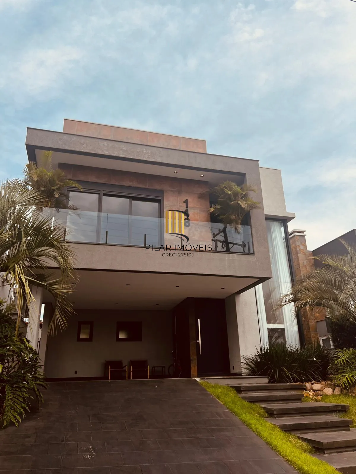 Casa de Condomínio 3 dormitórios no bairro São Vicente
