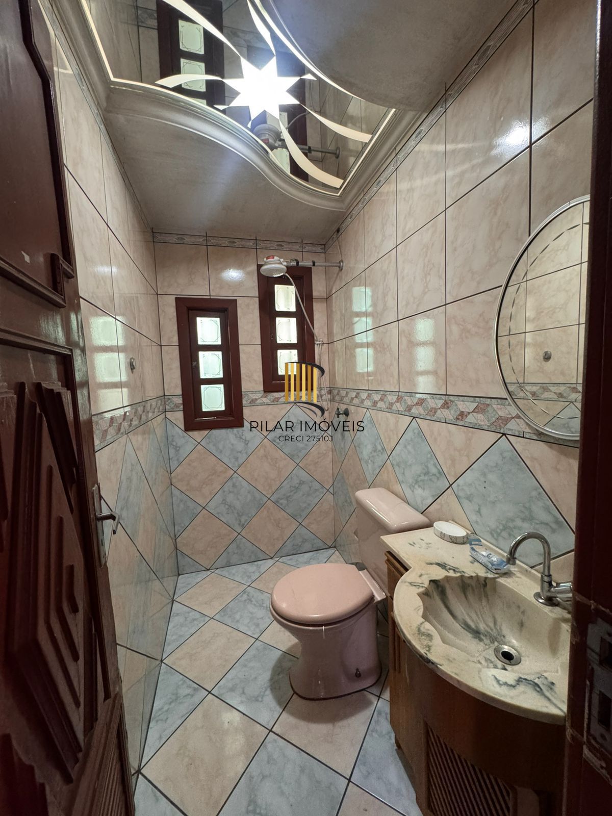 Casa 3 dormitórios no bairro Sarandi