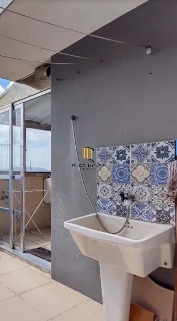 Cobertura 111m², Bairro Cristal 380.000,00.
