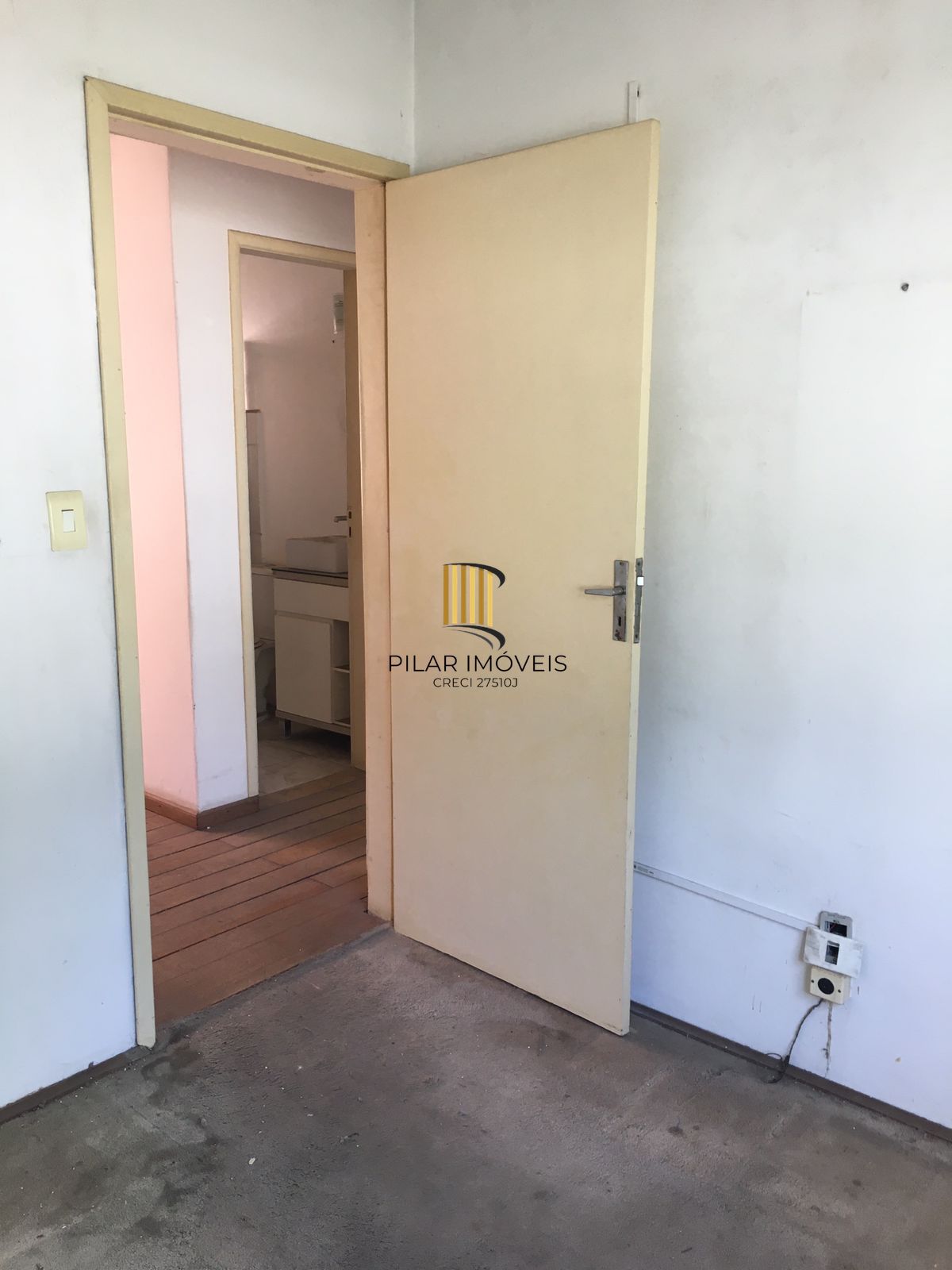 🏡 Apartamento de Frente e Desocupado – 2 D (Condomínio Guapuruvú)
