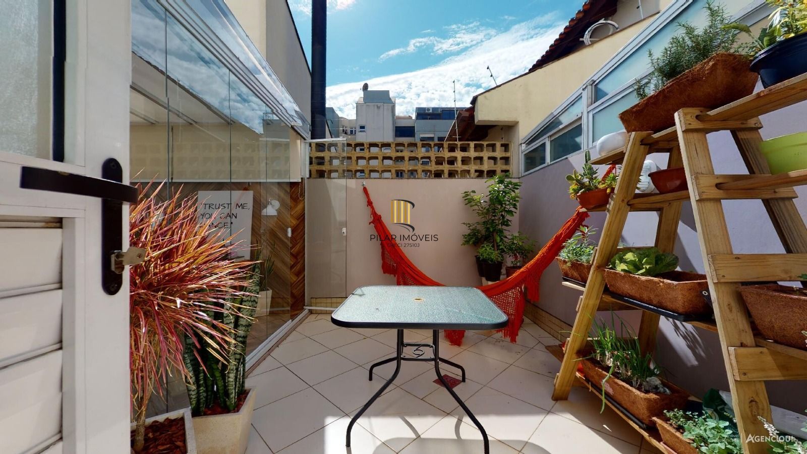 Apartamento 2 dormitórios no bairro Jardim  Botânico