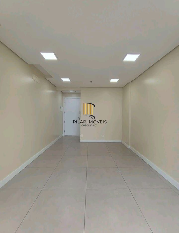 SALA COM VAGA 25m² VENDA / ALUGUEL