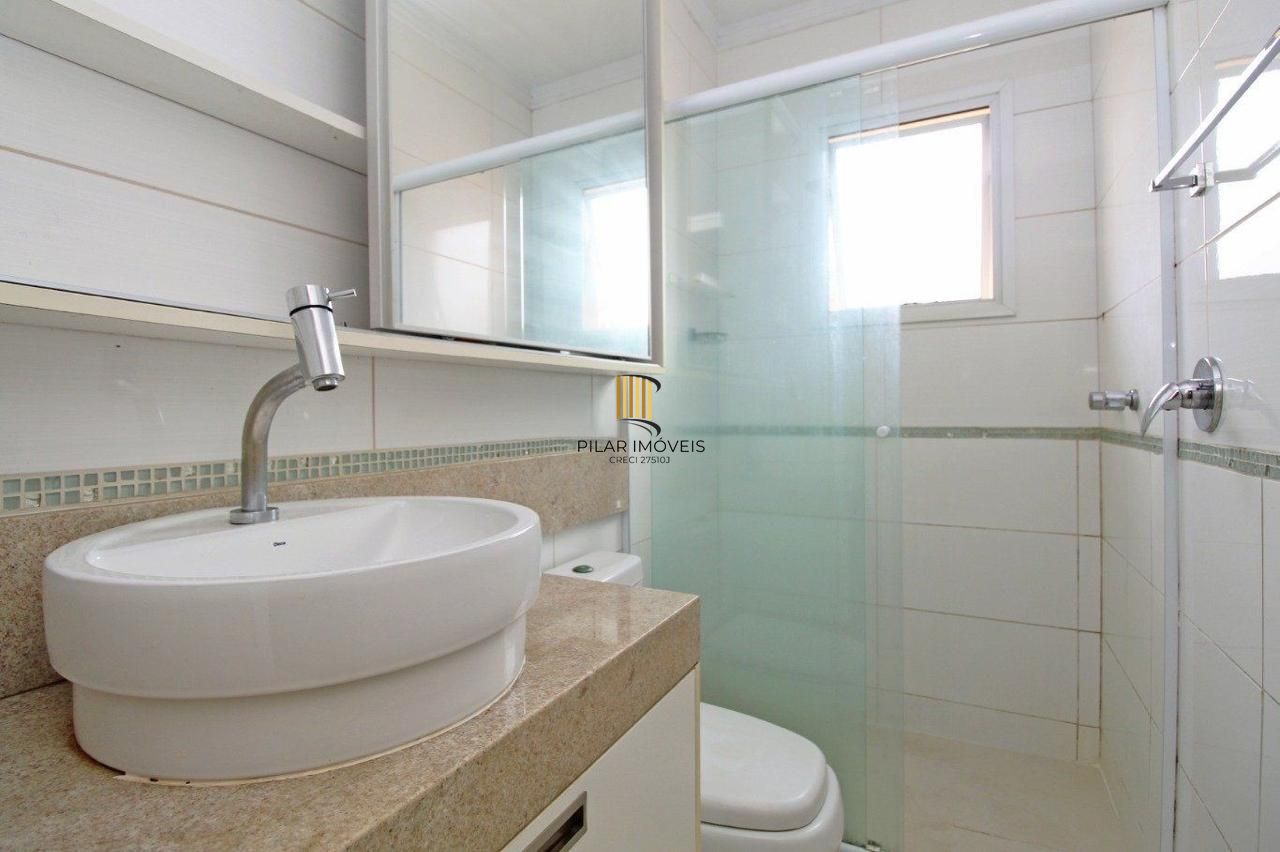 CASA EM CONDOMINIO COM 4 DORMITÓRIOS E DUAS VAGAS COBERTAS NO 