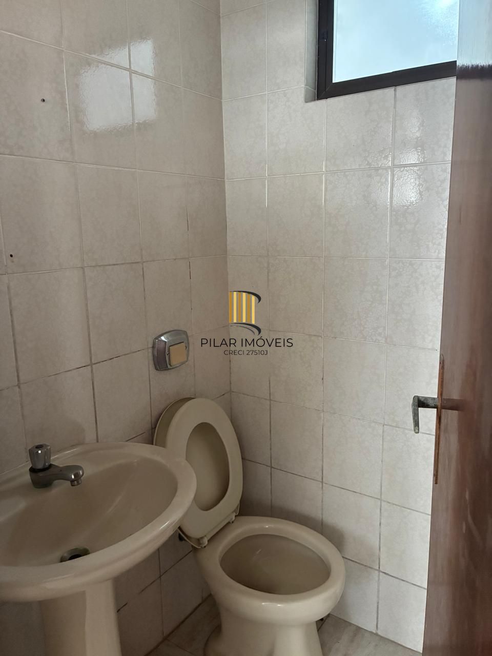 Excepcional Apartamento com 3 dormitórios no centro de Canoas.