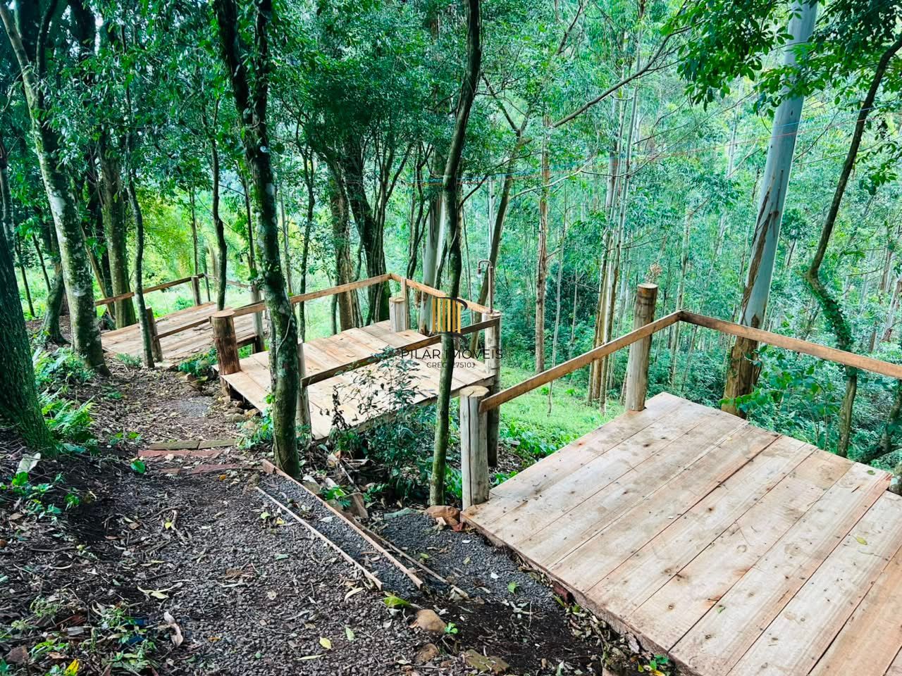 SITIO PARA LAZER E TURISMO.  COM TODAS AS LICENÇAS, URBANIZADO PRONTO PARA INVESTIMENTO EM TURISMO