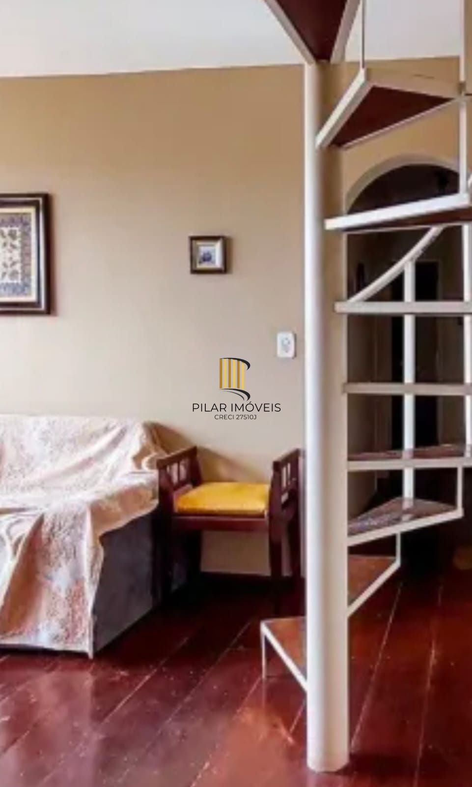 Cobertura 111m², Bairro Cristal 380.000,00.