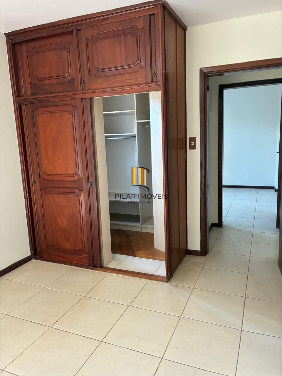 Excepcional Apartamento com 3 dormitórios no centro de Canoas.