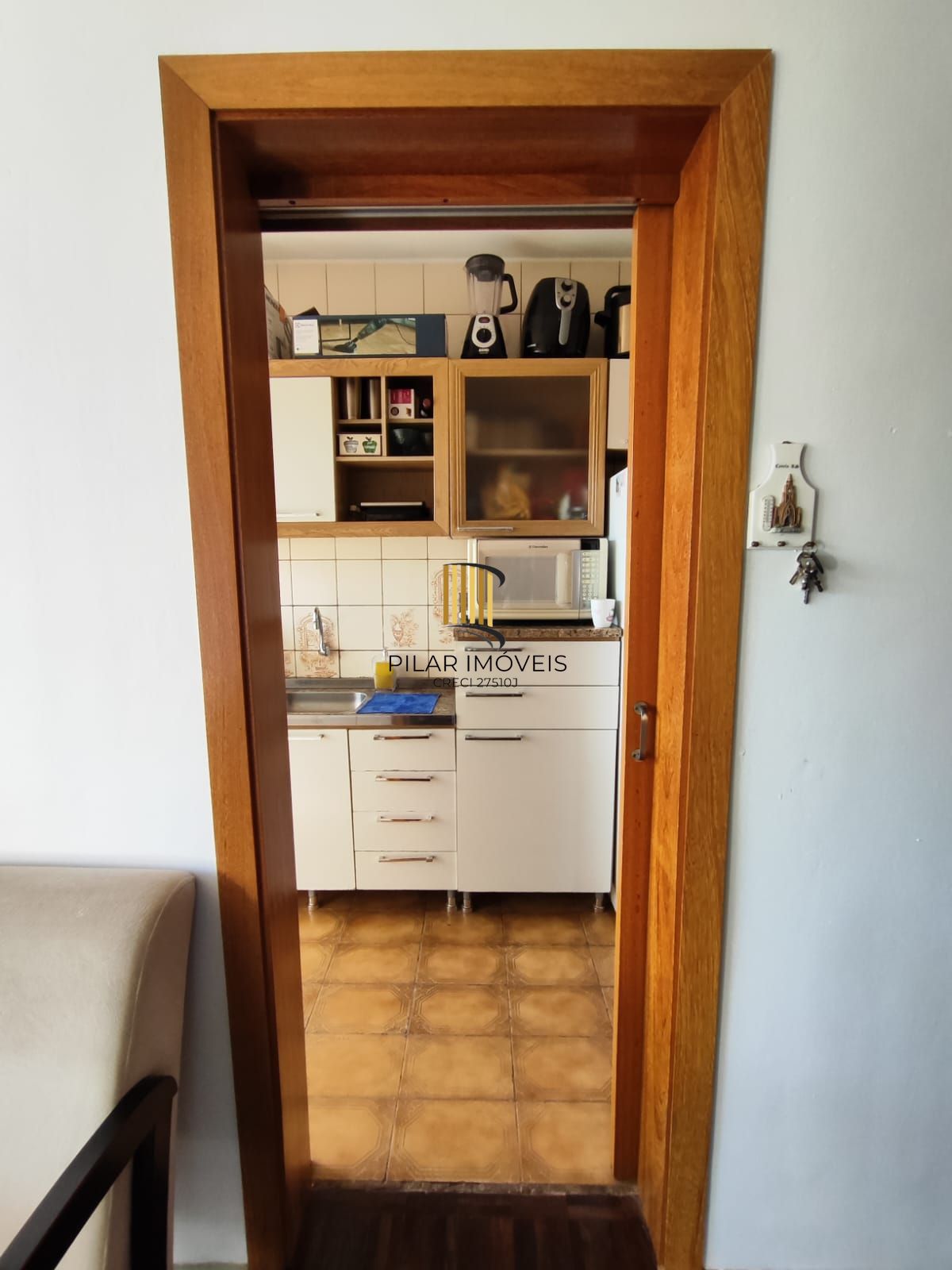 Apartamento dois dormitórios , com vaga de garagem, Bairro Vila Nova!