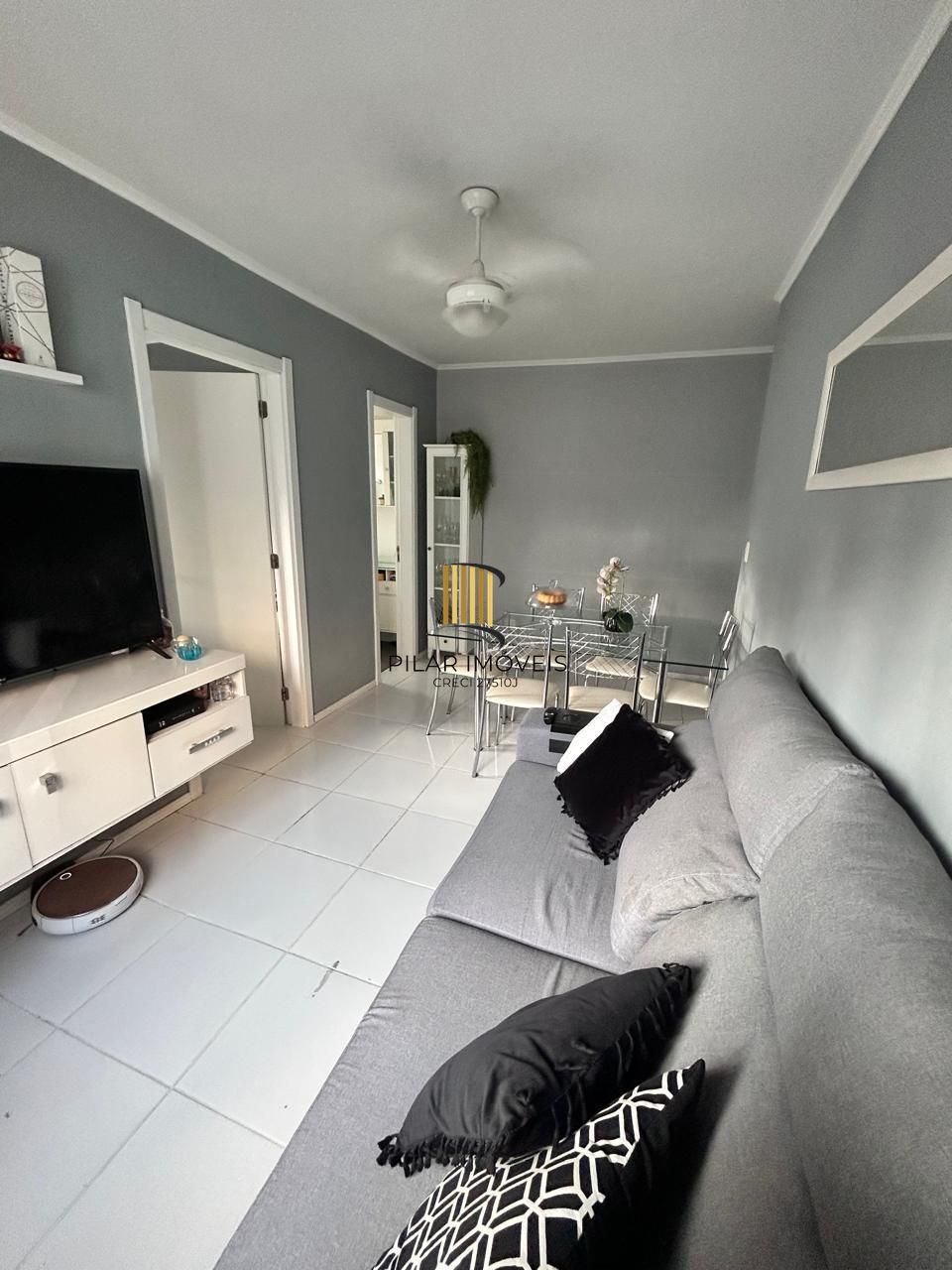 Vendo apartamento semi mobiliado, 1 dorm. , sala, quarto, banheiro, lavanderia, 4°.