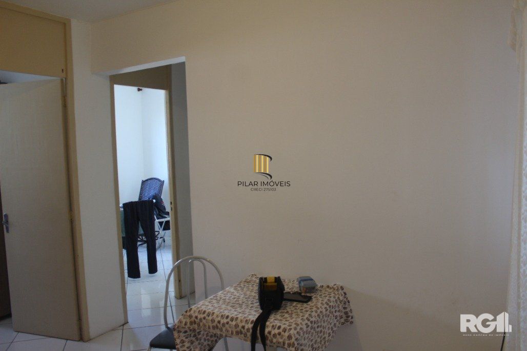 Apartamento 2 Dormitório(s) Bairro Rubem Berta