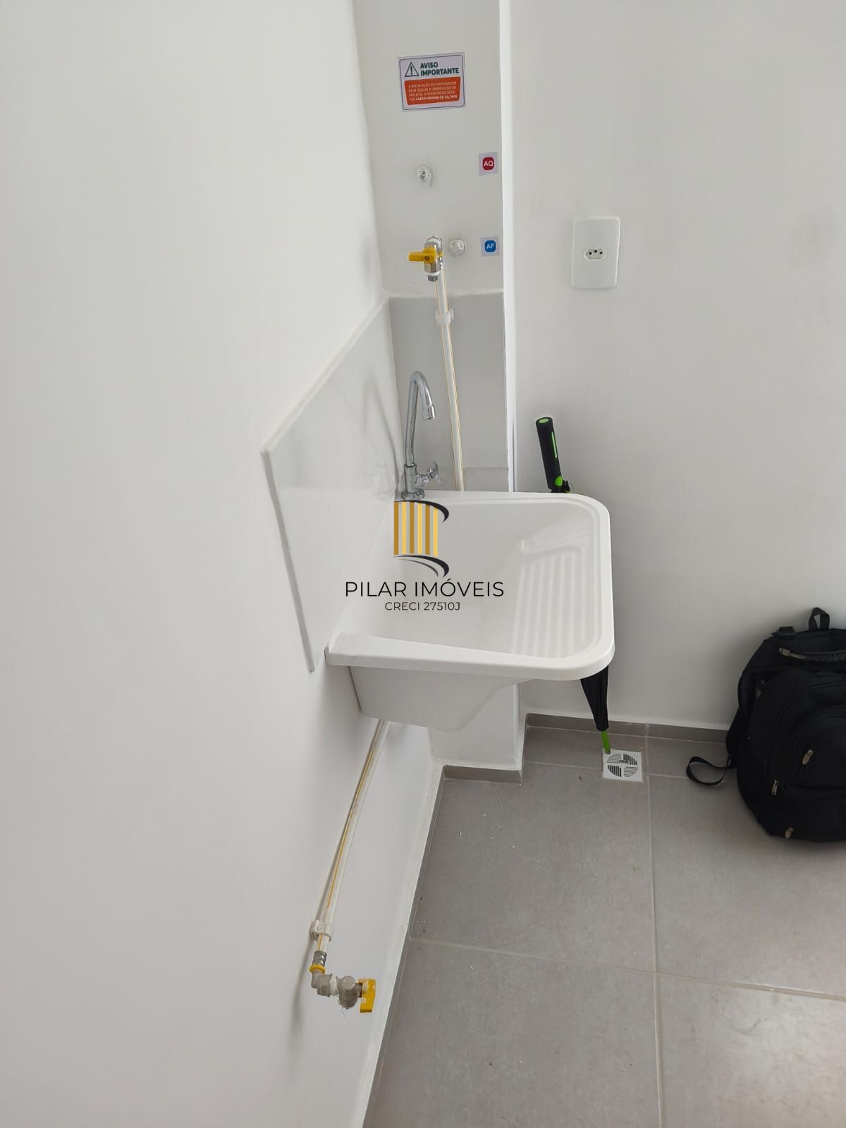APTO Á VENDA PELA MRV, 2 DORM, SALA, COZINHA, BANHEIRO, VAGA. FICA PRONTO EM JANEIRO/ 2025. MINHA CASA MINHA VIDA!