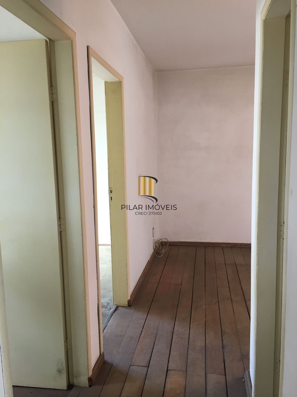 🏡 Apartamento de Frente e Desocupado – 2 D (Condomínio Guapuruvú)