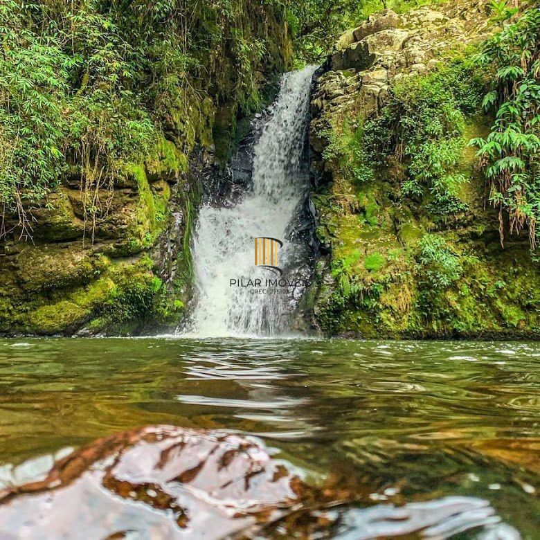 SITIO PARA LAZER E TURISMO.  COM TODAS AS LICENÇAS, URBANIZADO PRONTO PARA INVESTIMENTO EM TURISMO