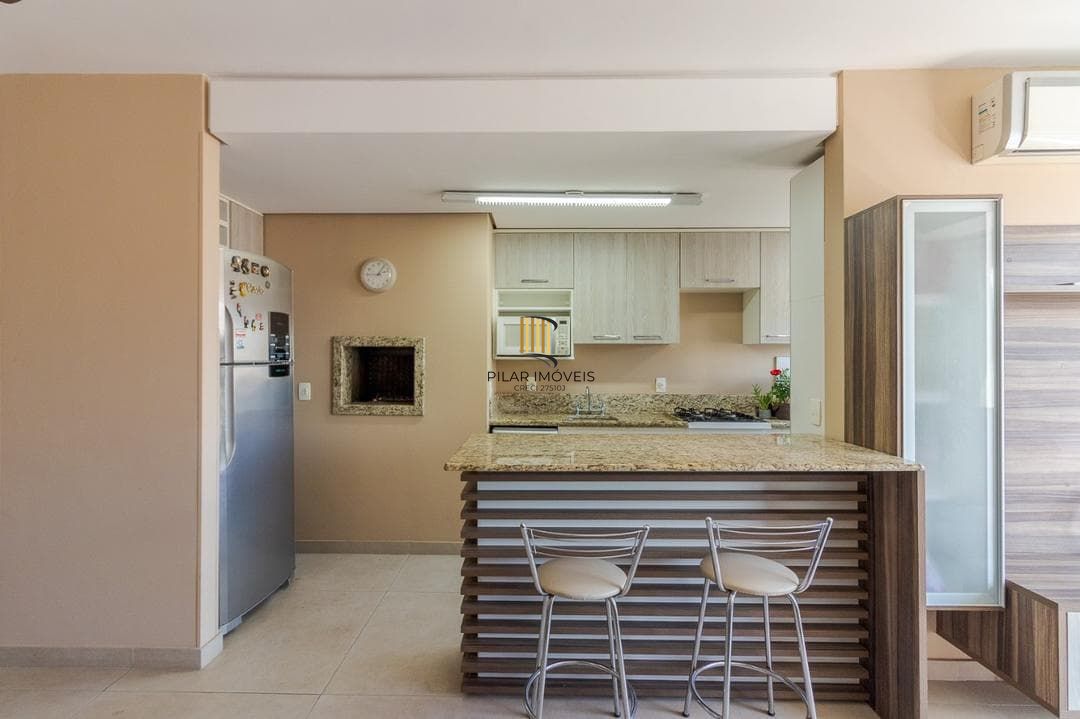 Apartamento 3 dormitórios no bairro Cidade Baixa