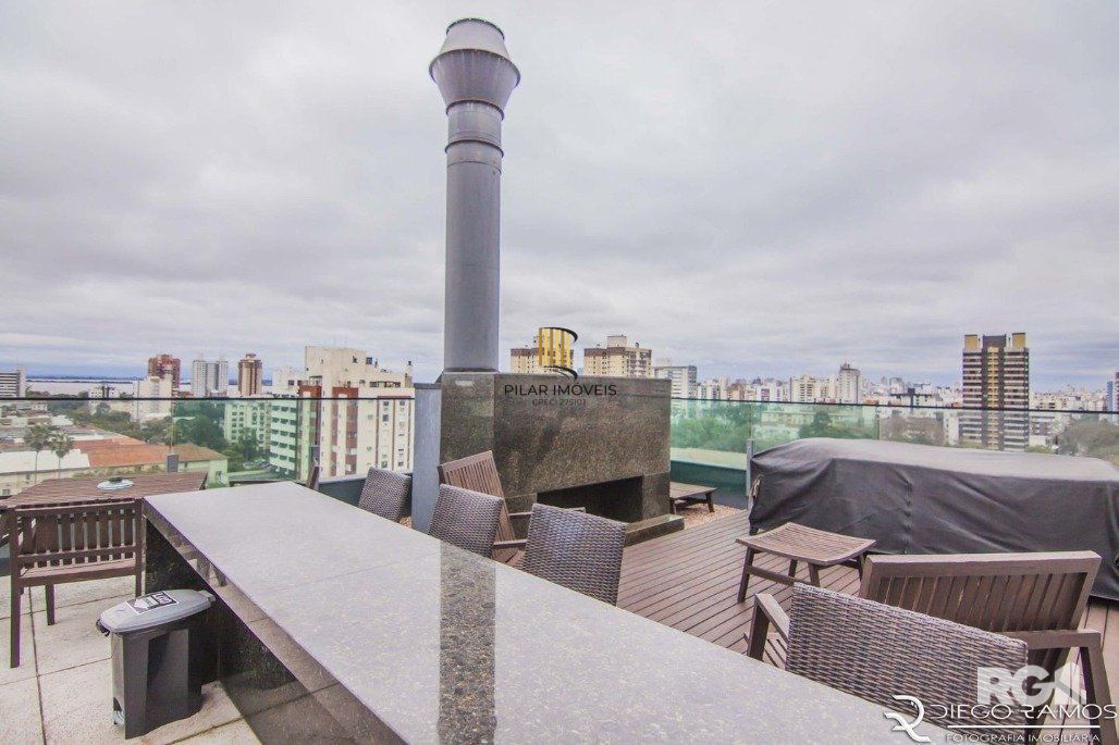 Apartamento 2 dormitórios no bairro Menino Deus