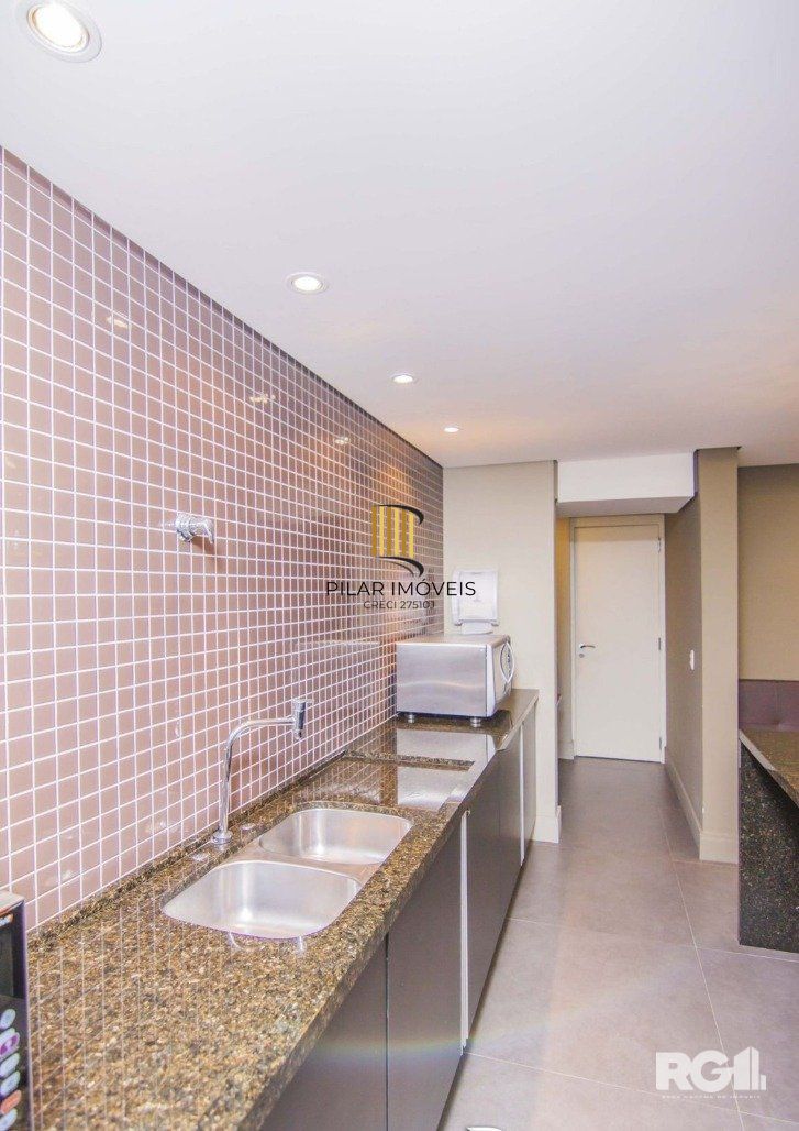Apartamento 2 dormitórios no bairro Menino Deus