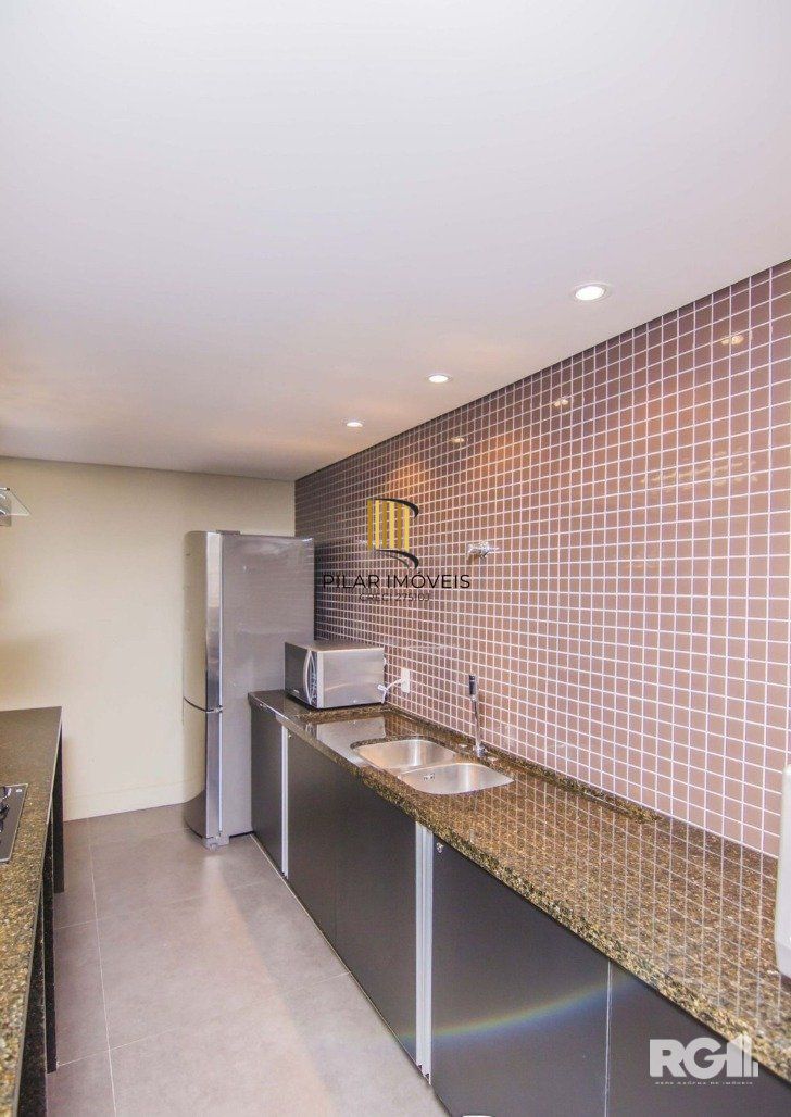 Apartamento 2 dormitórios no bairro Menino Deus