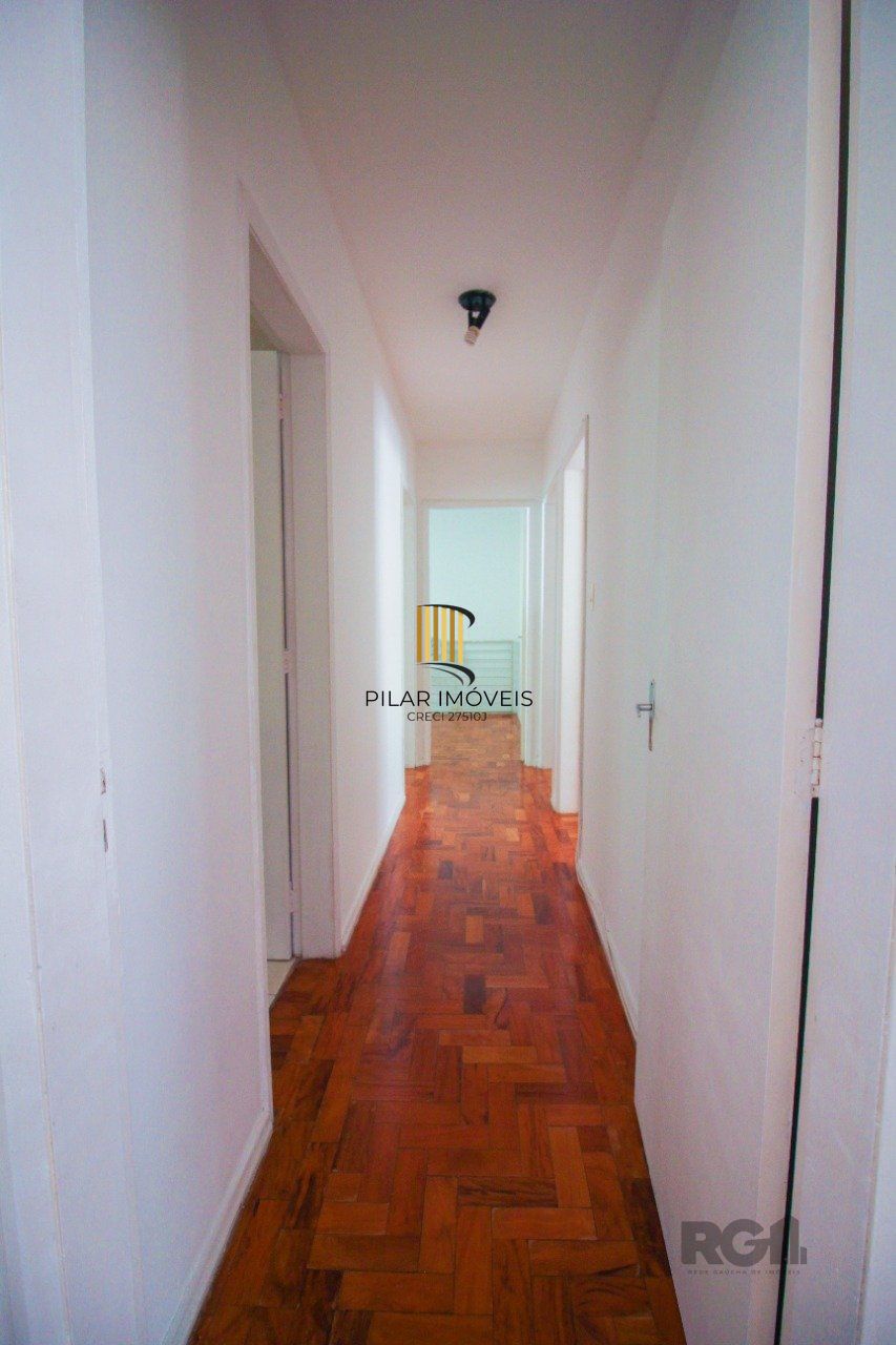 Apartamento residencial à venda, Rio Branco, Porto Alegre.