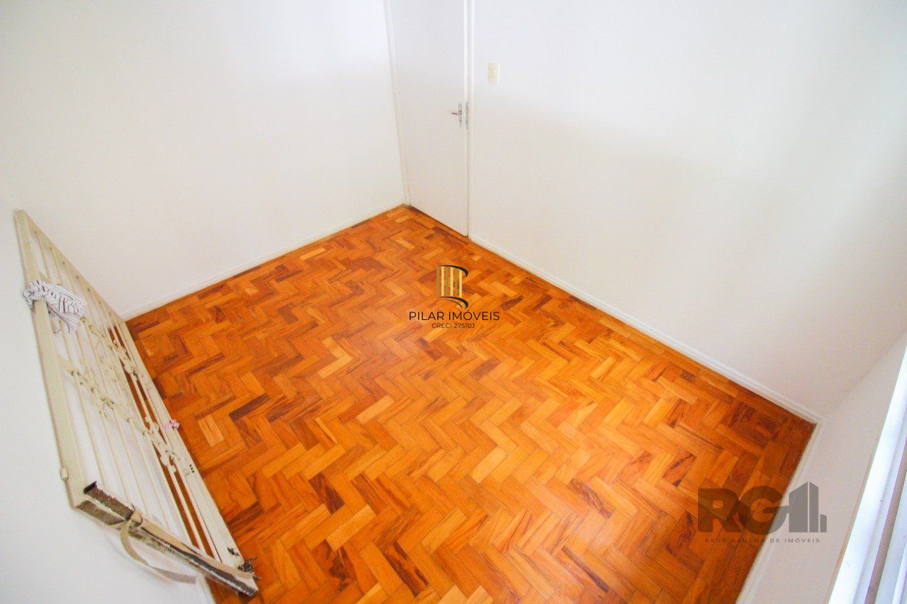 Apartamento residencial à venda, Rio Branco, Porto Alegre.