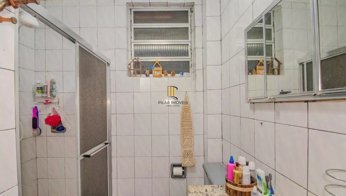 Apartamento térreo, Bairro IAPI, Porto Alegre/RS