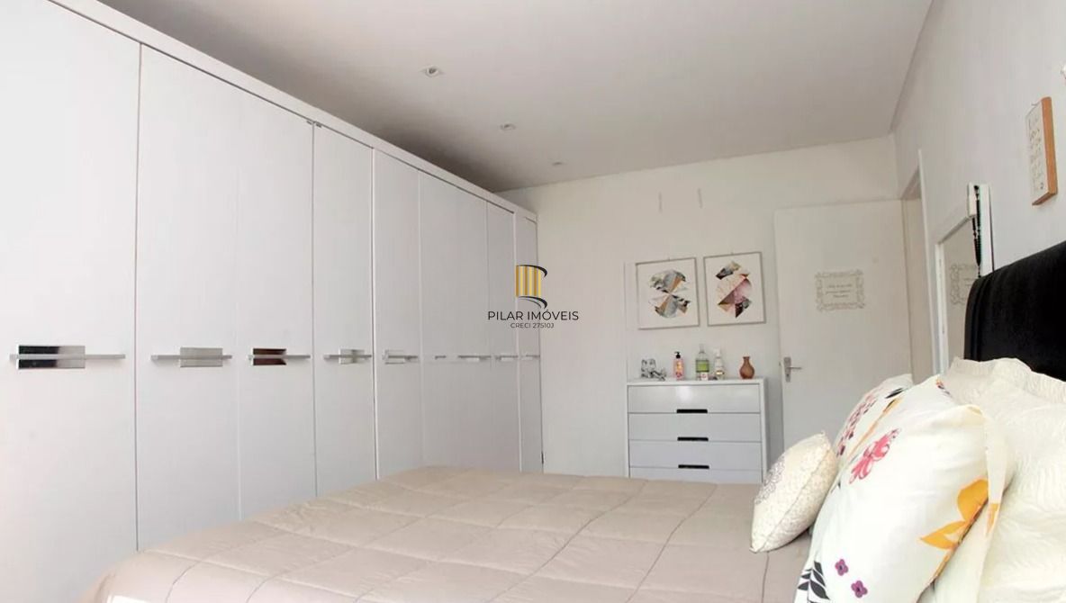 Apartamento com sacada, Bairro Santana, Porto Alegre/RS