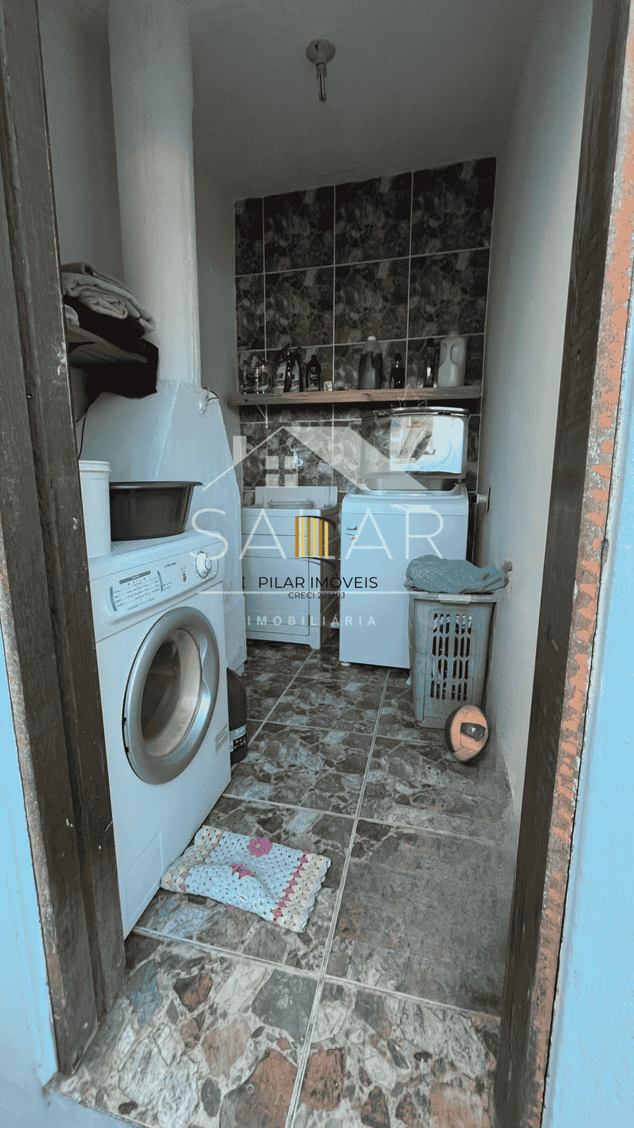 Casa de 03 dormitórios com suíte, Bairro Camaquã, Porto Alegre/RS