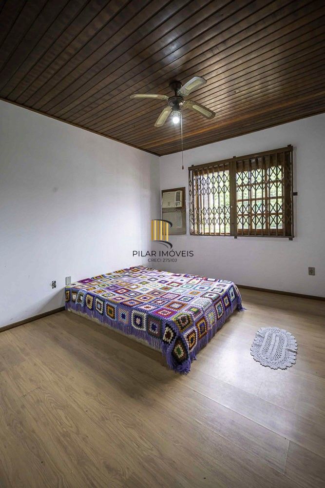 Casa com 02 pavimentos, 03 dormitórios, Bairro Intercap, Porto Alegre, Rio Grande do Sul