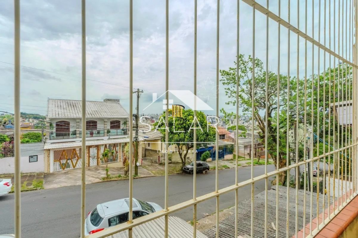 Casa com piscina no Bairro Partenon – Porto Alegre – RS