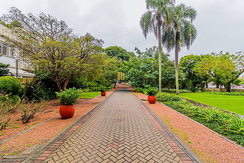 Apartamento de 02 dormitórios com estilo, Bairro Menino Deus, Porto Alegre, Rio Grande do Sul