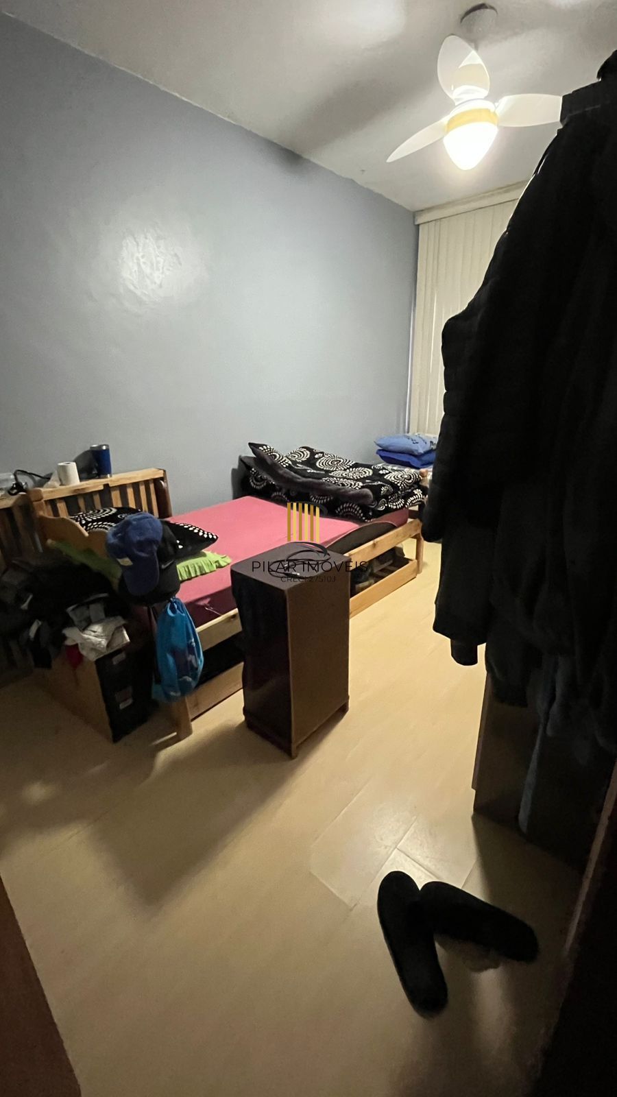 Sobrado Imponente com 4 Andares e 230m² – Garden Privativo e Lareira | R$ 1.480.000