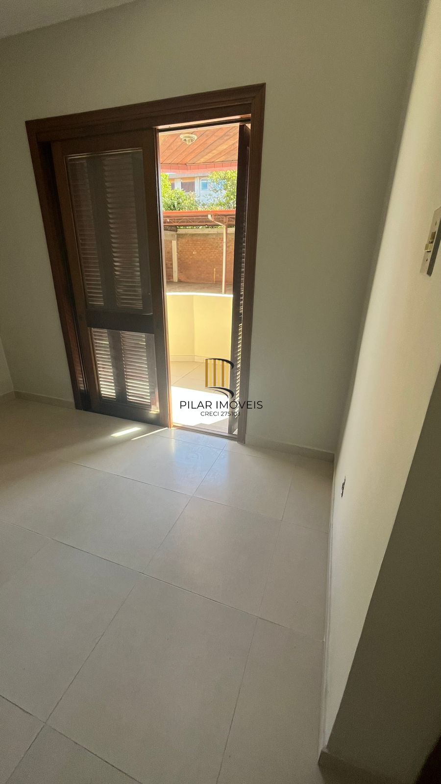 Apartamento com sacada, Bairro Nossa Senhora das Graças, Canoas/RS