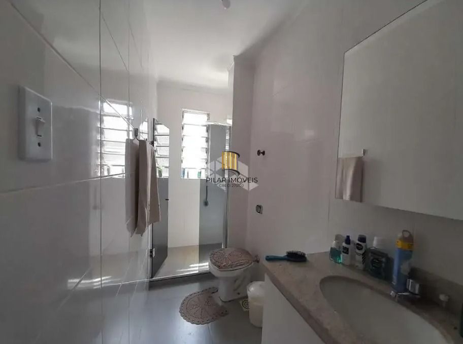 Apartamento 1 dormitório, semimobiliado, reformado, no Bairro navegantes, Porto Alegre/RS