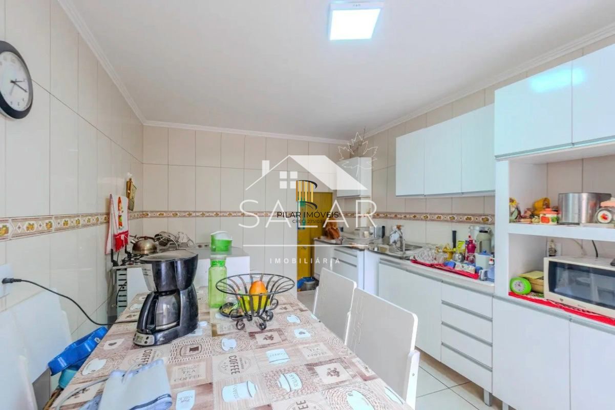 Casa com piscina no Bairro Partenon – Porto Alegre – RS