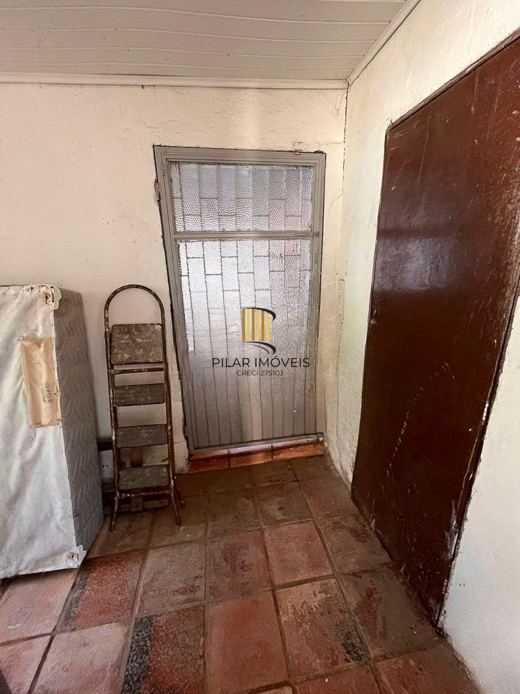 Casa de esquina, Bairro Parque dos Maias, Porto Alegre, Rio Grande do Sul