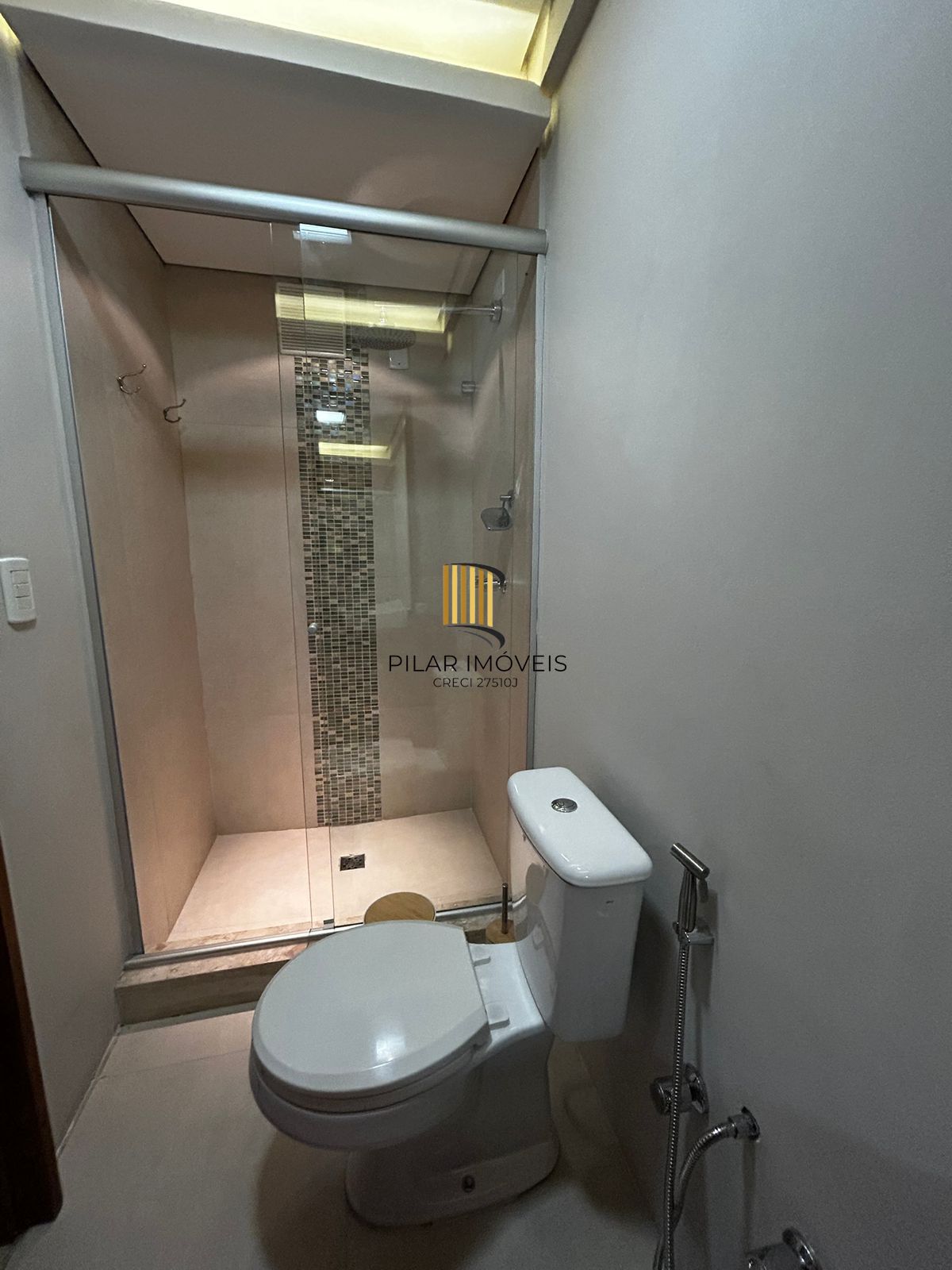 Amplo Apartamento de 183m² na Anita Garibaldi com 2 Vagas, Depósito e Projeto para Cobertura