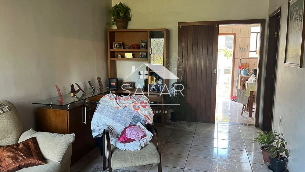 Terreno com duas casas no pátio, Bairro Teresópolis, Porto Alegre, Rio Grande do Sul