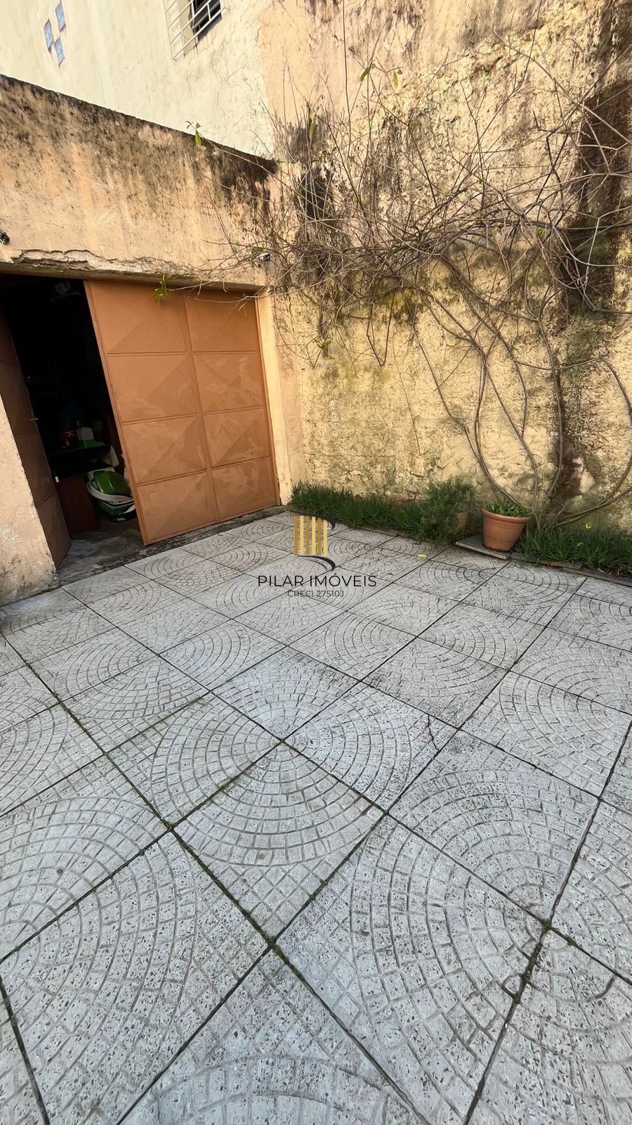 Casa com 03 dormitórios, Bairro Santana, Porto Alegre/RS