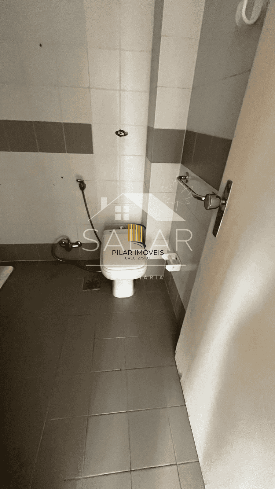 Apartamento de 02 dormitórios, Bairro Medianeira, Porto Alegre/RS