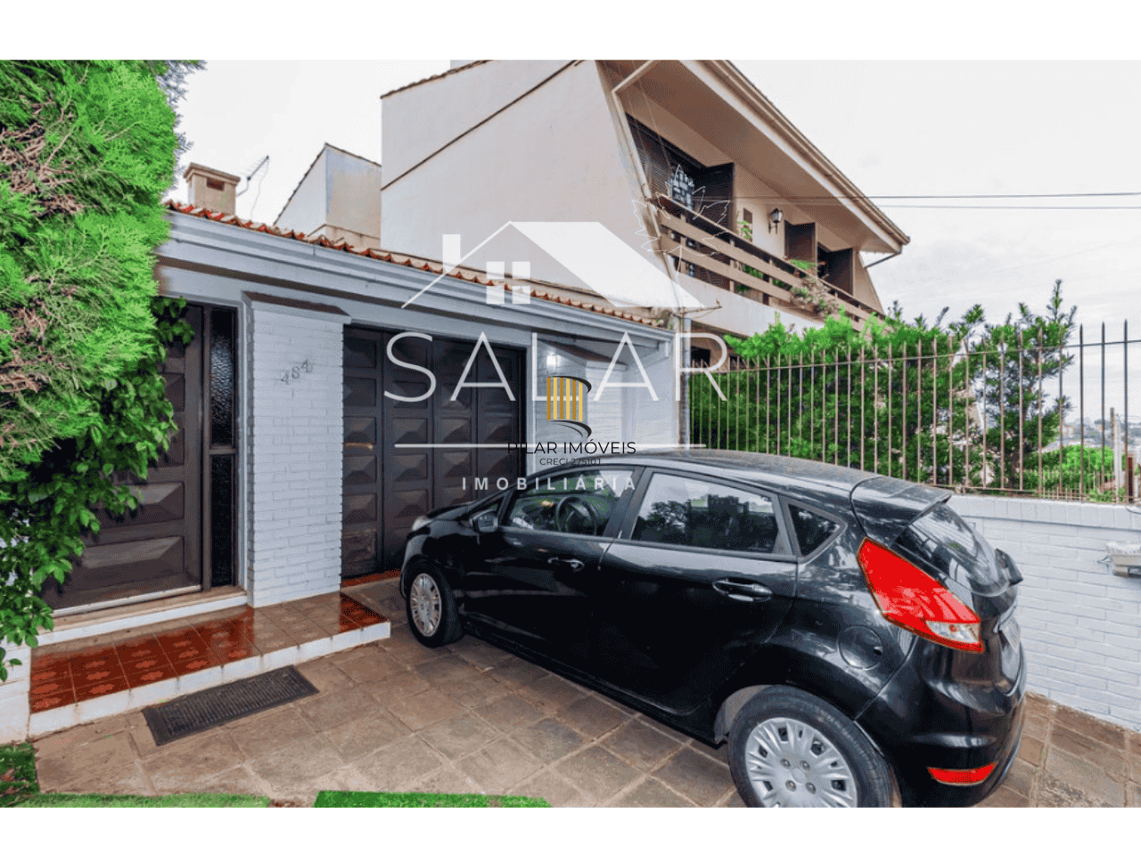 Casa em ótima localização, com 201m², Bairro Medianeira, Porto Alegre/RS