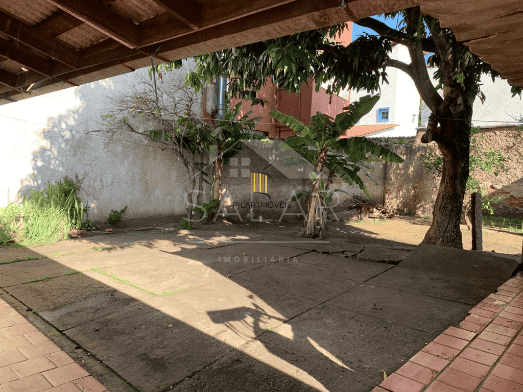 Casa na Av. Assis Brasil, Bairro Passo da Areia, Porto Alegre/RS