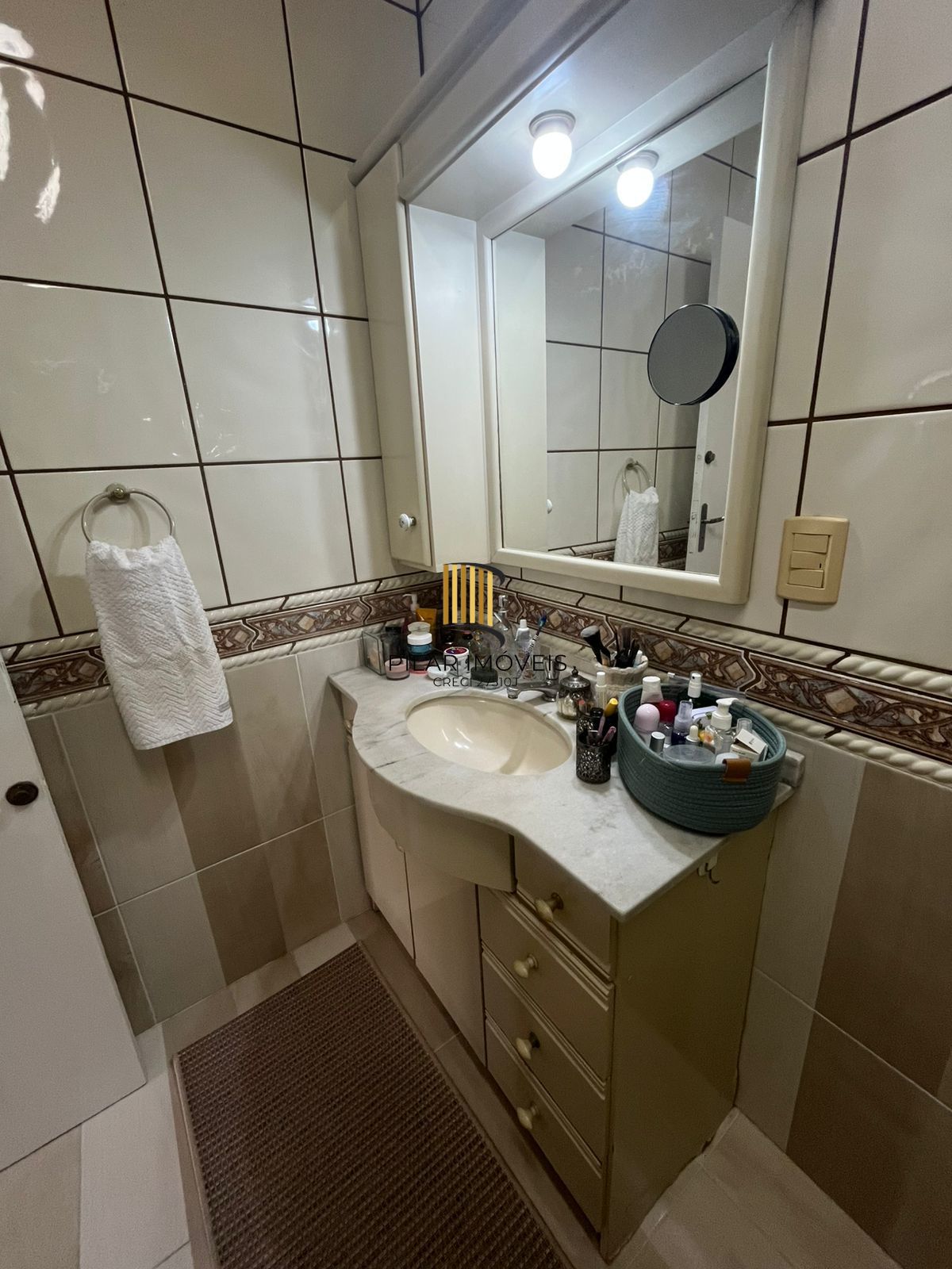 Amplo apartamento com excelente distribuição e a melhor vaga do prédio!