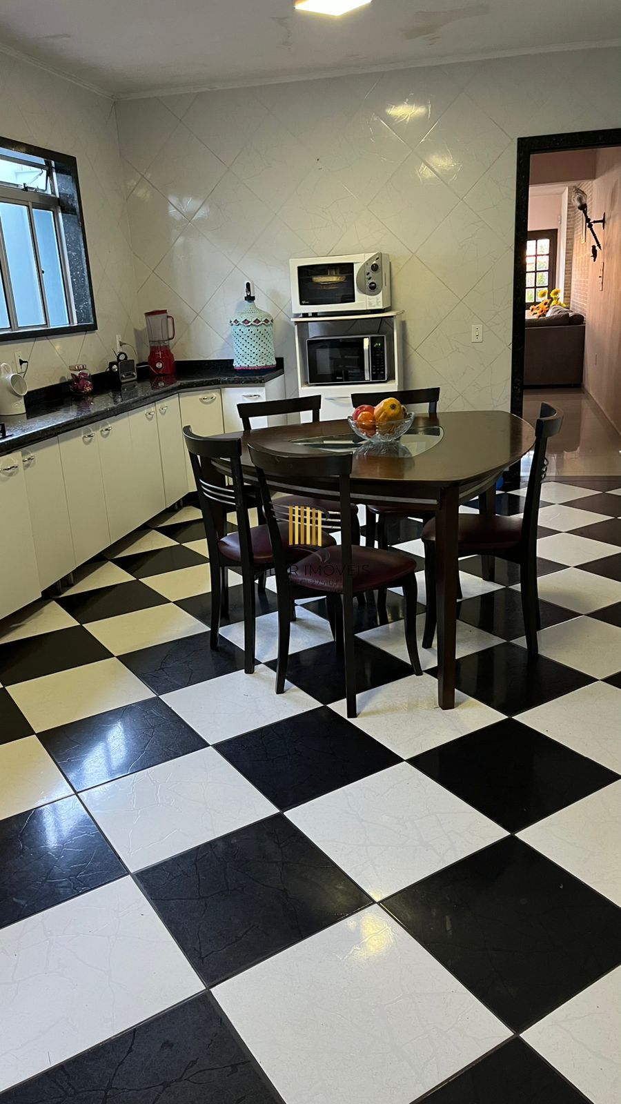 Casa de 03 dormitórios com suíte, Bairro Camaquã, Porto Alegre/RS