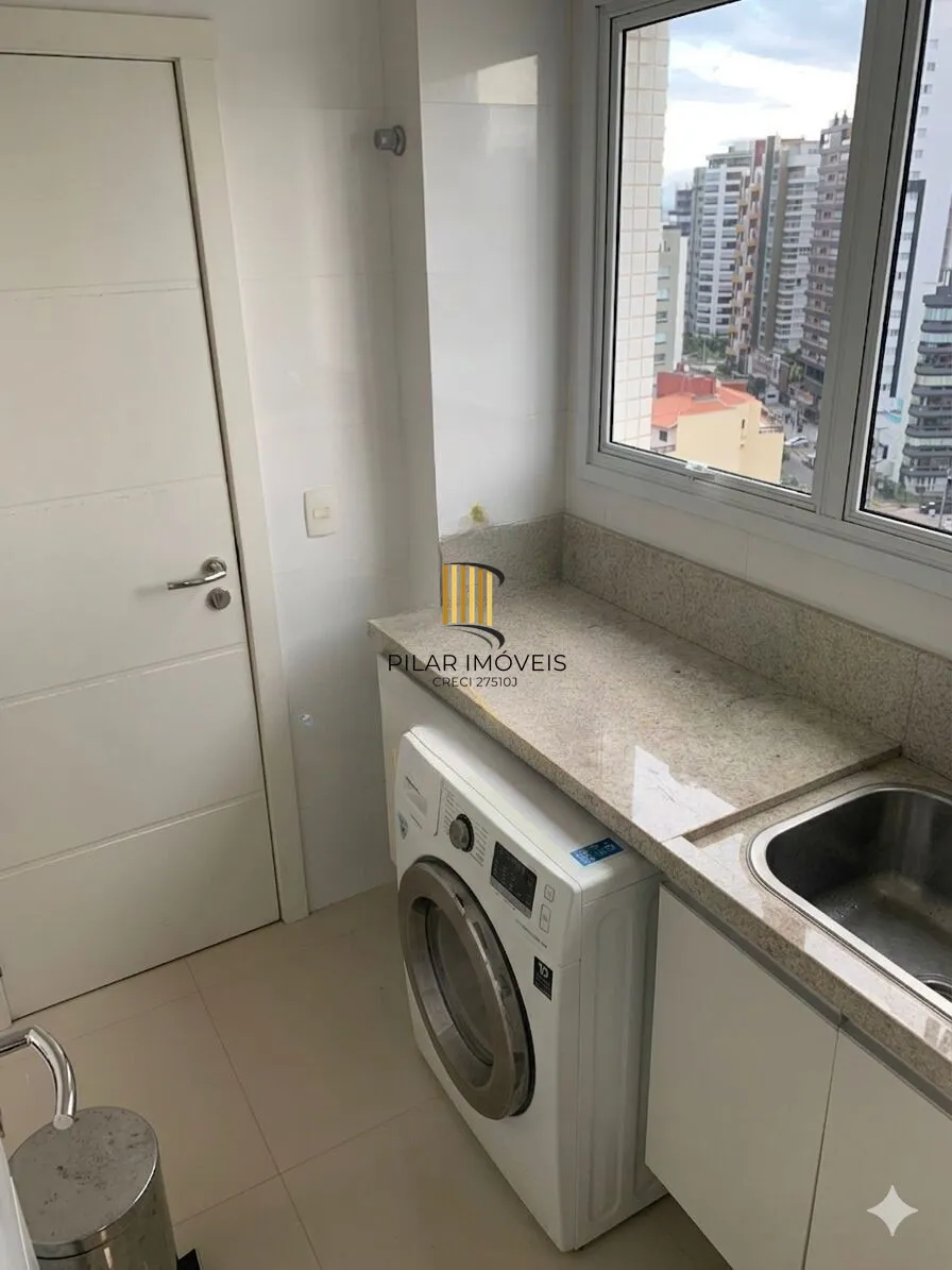 Amplo Apartamento de 3 Dormitórios com 151m² no Centro de Torres