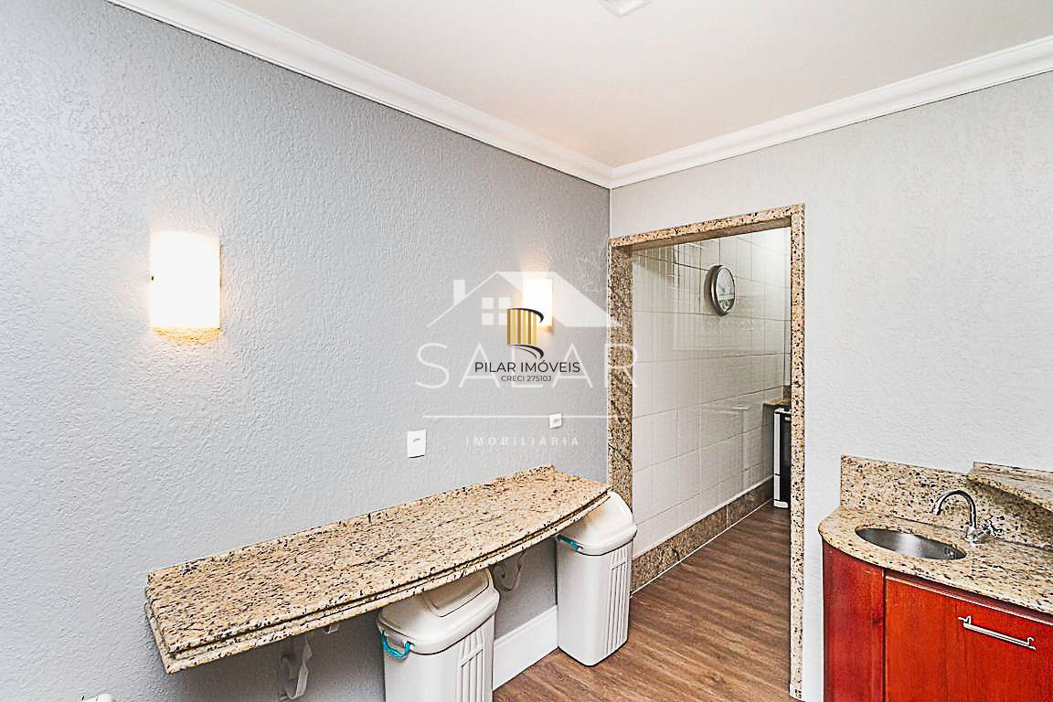 Apartamento de 02 dormitórios, no Bairro Menino Deus, Porto Alegre/RS