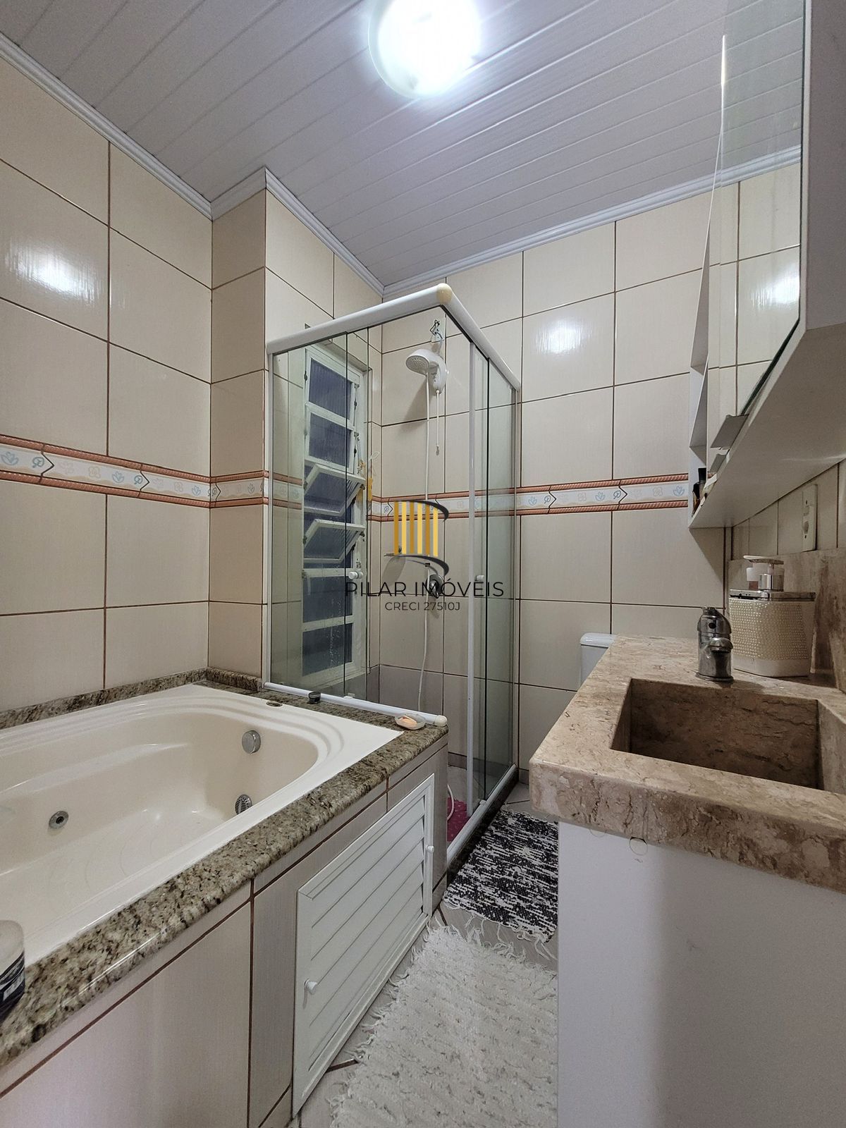 Excelente casa de 03 dormitórios com suíte, Bairro Santa Isabel, Viamão/RS