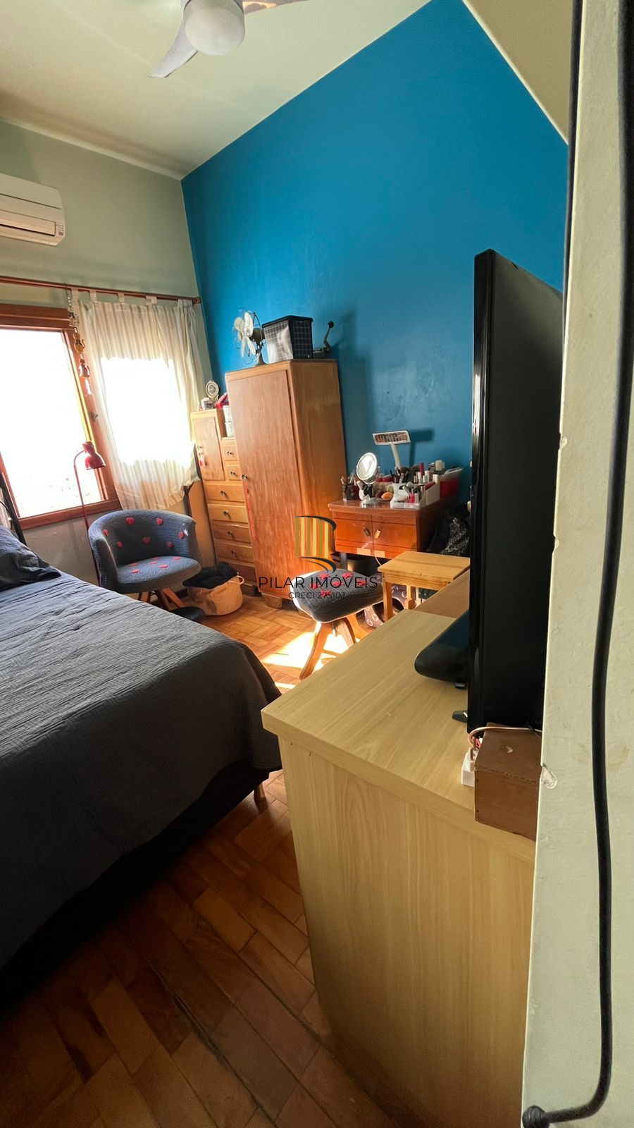 Casa com 03 dormitórios, Bairro Santana, Porto Alegre/RS