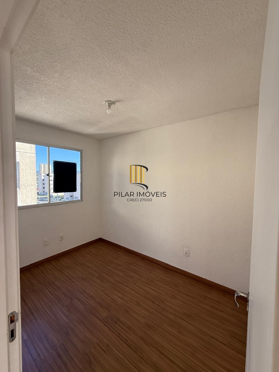 Excelente apartamento reformado, com 2 dormitórios, Vila São Borja, Porto Alegre/RS