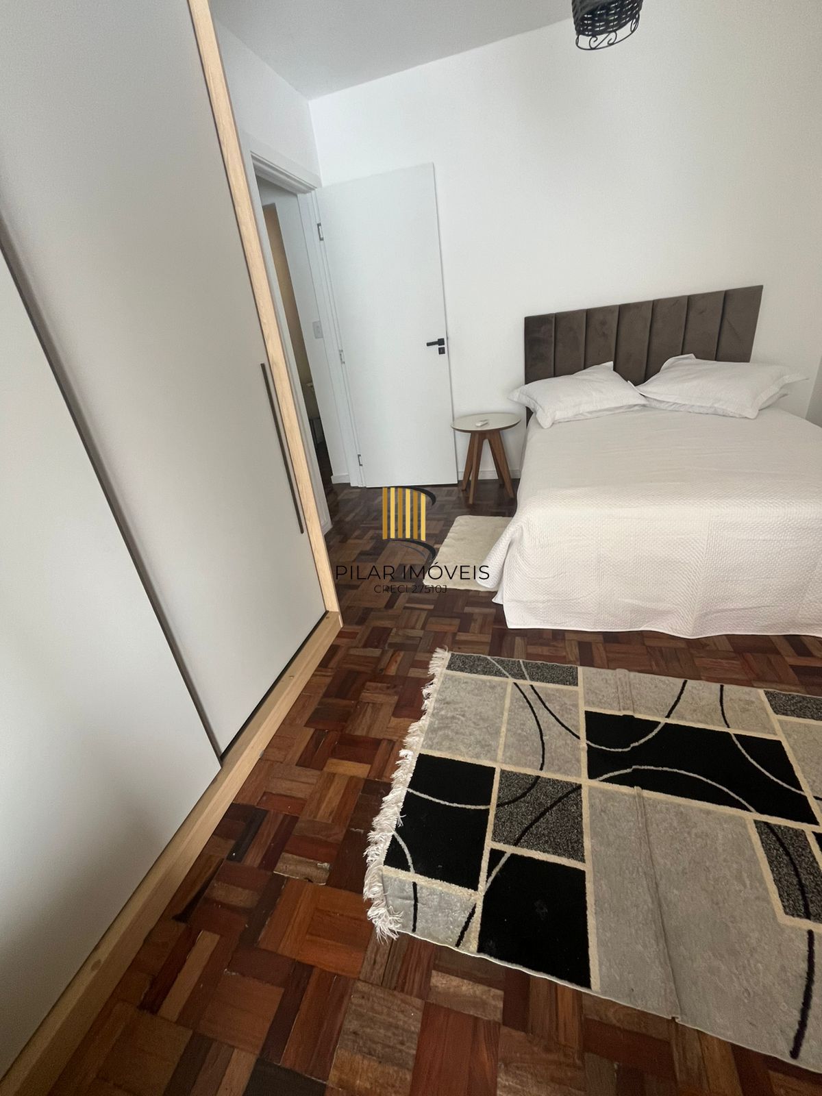 Apartamento mobiliado no Navegantes – 61,15m² privativos, ideal para morar ou investir