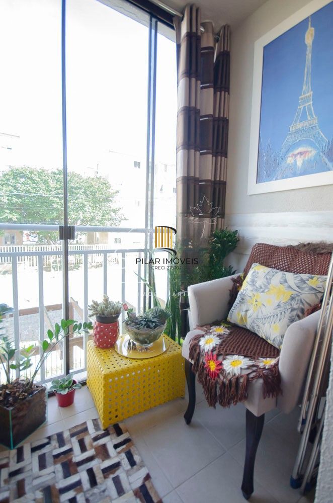 Apartamento 02 dormitórios, Bairro Humaitá, Porto Alegre, Rio Grande do Sul