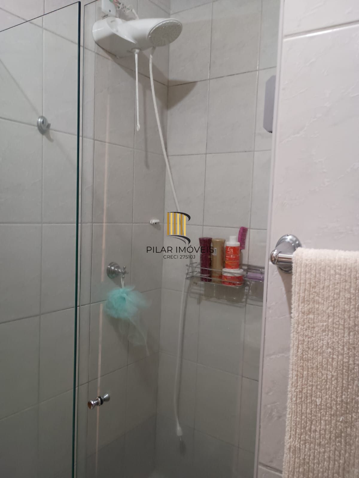 Excelente sobrado de 02 dormitórios, Bairro Rio Branco, Canoas/RS